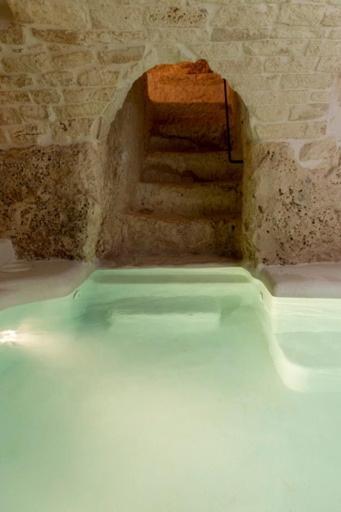 Bed and Breakfast Alesia Luxury Cave Остуні Екстер'єр фото